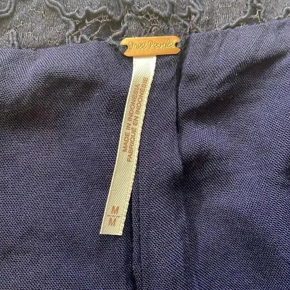 Free People wild laces pull on crop flare pants size M - Picture 9 of 16